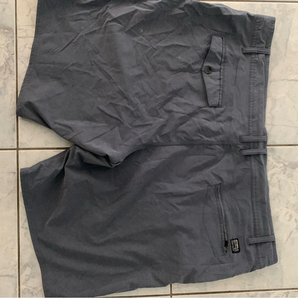 Mens O’Neill hybrid shorts.